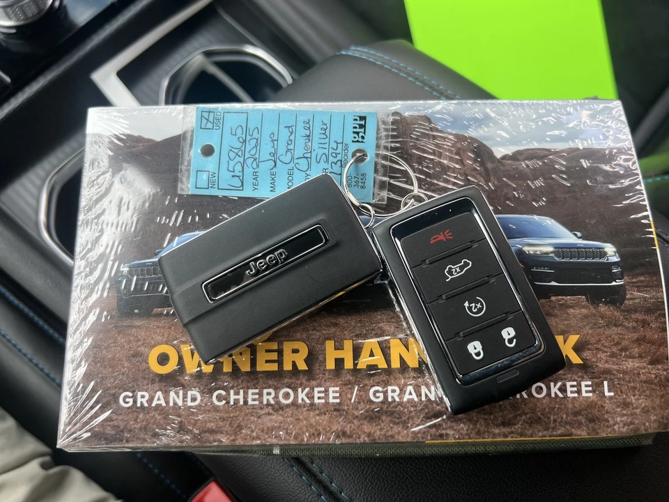 2025 Jeep WL Grand Cherokee - Image 31 of 31