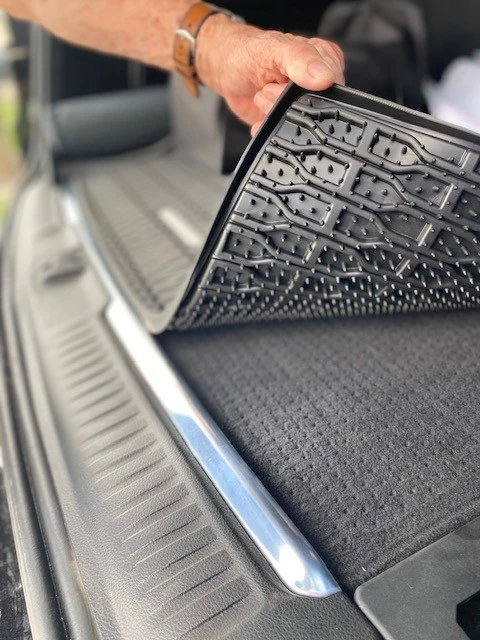 2025 Jeep WS Grand Wagoneer - Image 7 of 10