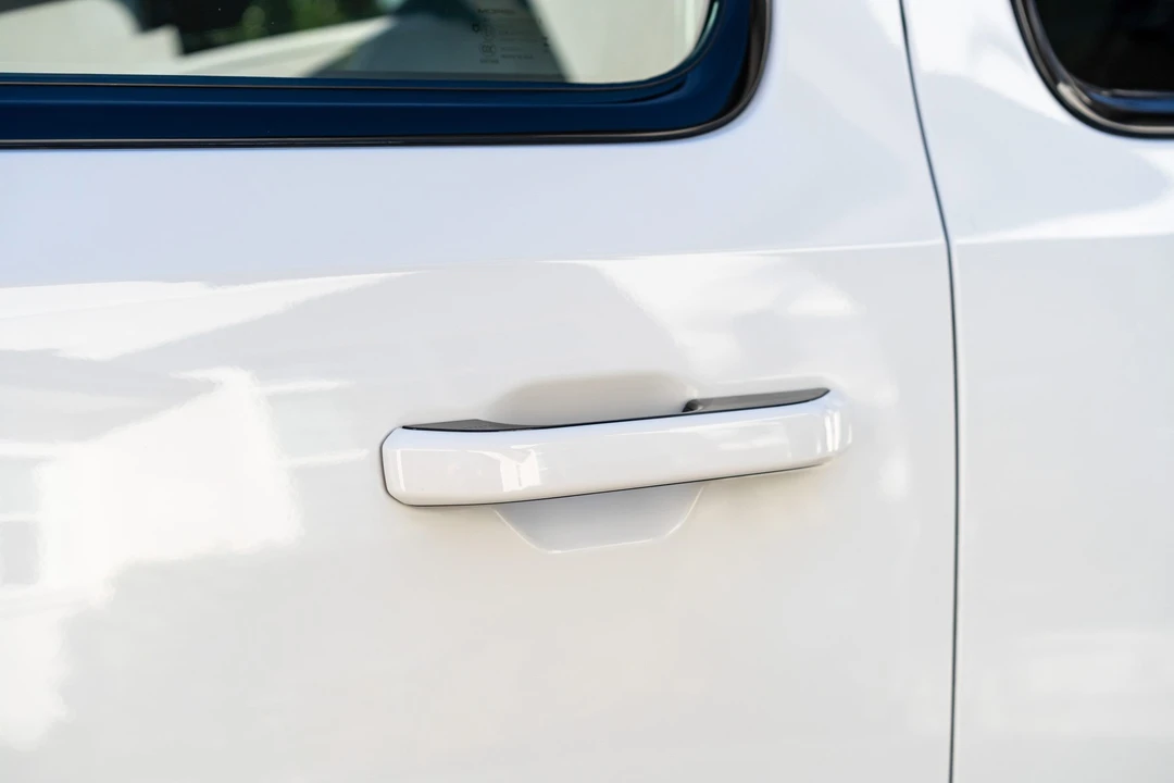 2025 Jeep WS Grand Wagoneer - Image 30 of 31