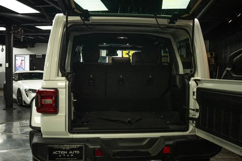 2025 Jeep JL Wrangler - Image 6 of 20