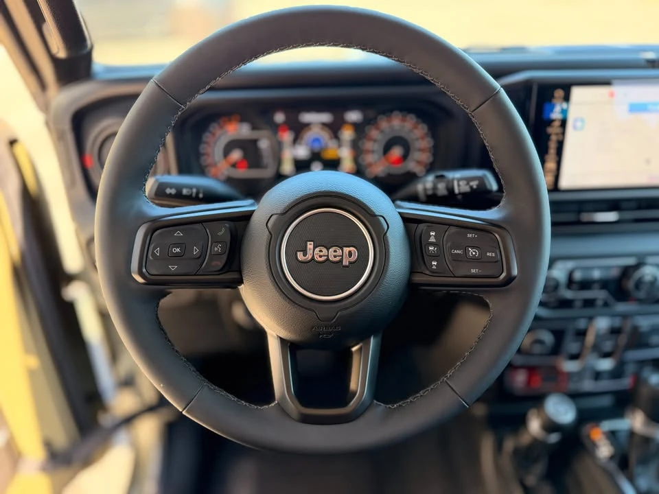 2025 Jeep JL Wrangler - Image 7 of 15