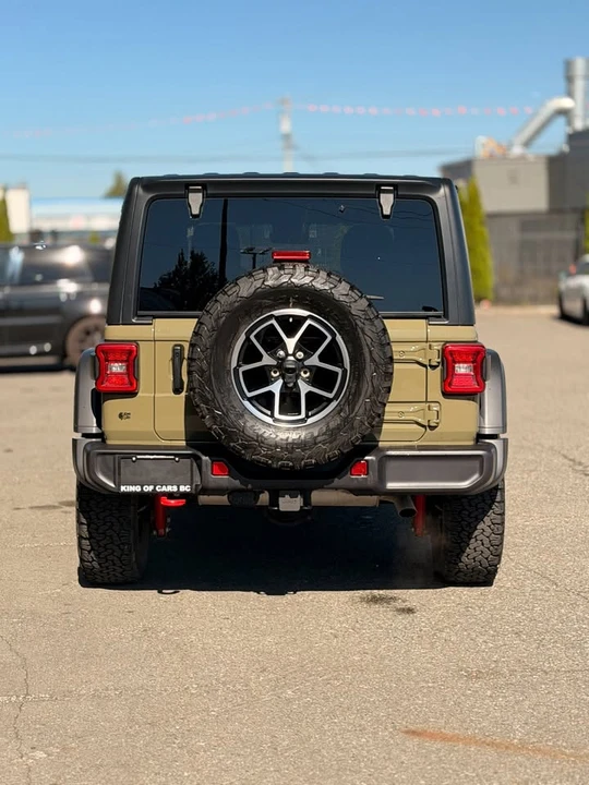 2025 Jeep JL Wrangler - Image 3 of 15