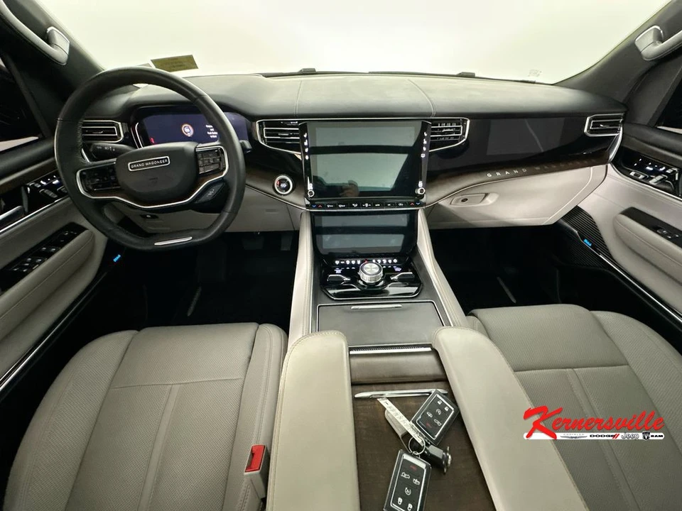 2025 Jeep WS Wagoneer - Image 10 of 24