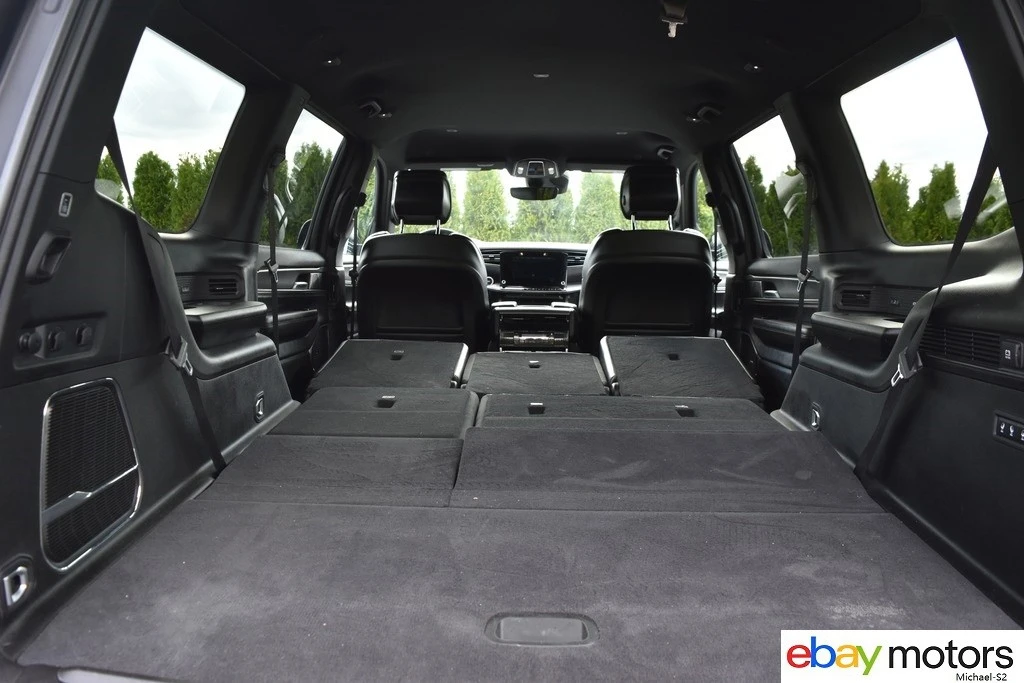 2025 Jeep WS Wagoneer - Image 16 of 24