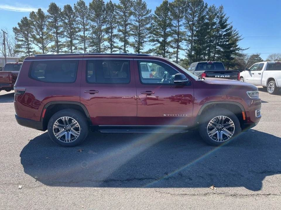 2025 Jeep WS Wagoneer - Image 4 of 12
