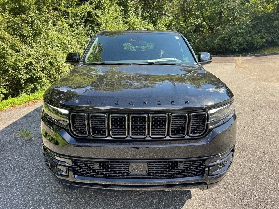 2025 Jeep WS Wagoneer - Image 3 of 21