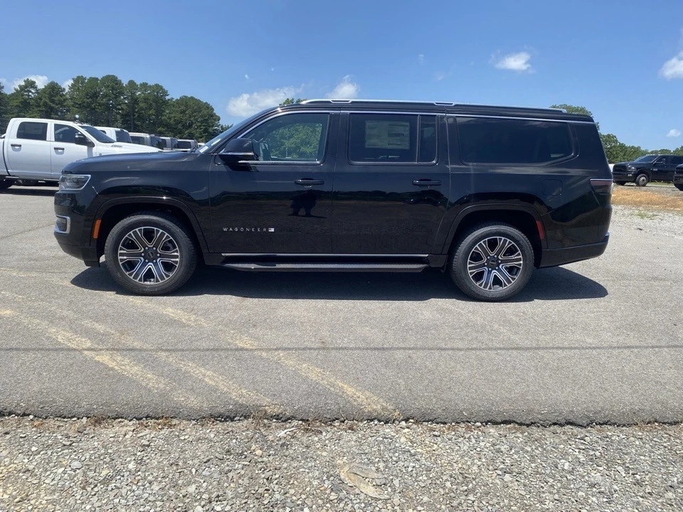 2025 Jeep WS Wagoneer - Image 6 of 12