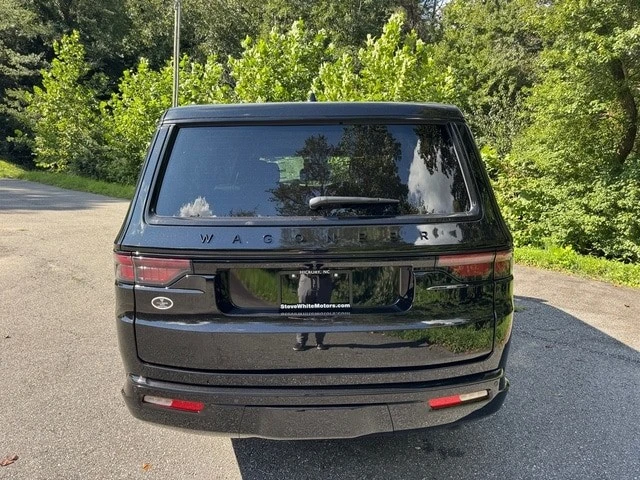 2025 Jeep WS Wagoneer - Image 7 of 21