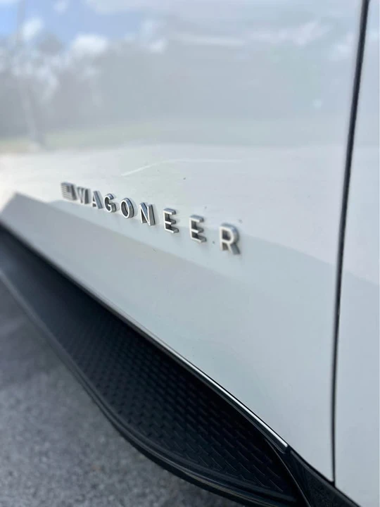2025 Jeep WS Wagoneer - Image 4 of 17