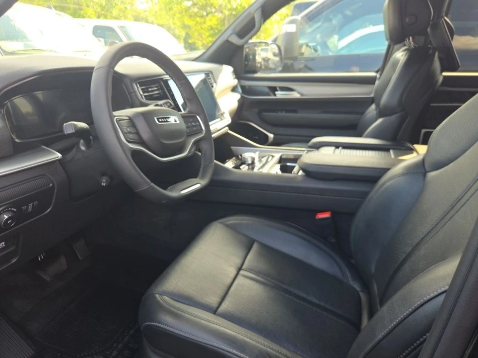 2025 Jeep WS Wagoneer - Image 3 of 7