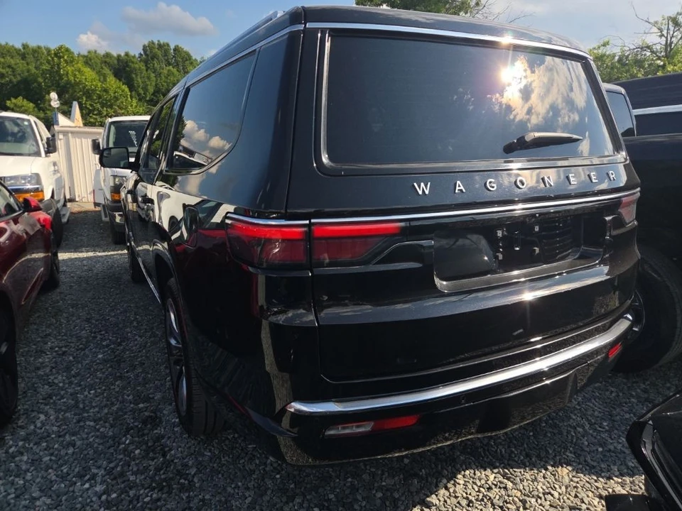 2025 Jeep WS Wagoneer - Image 6 of 7
