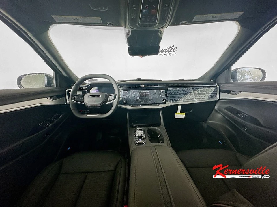 2025 Jeep Wagoneer S - Image 9 of 12