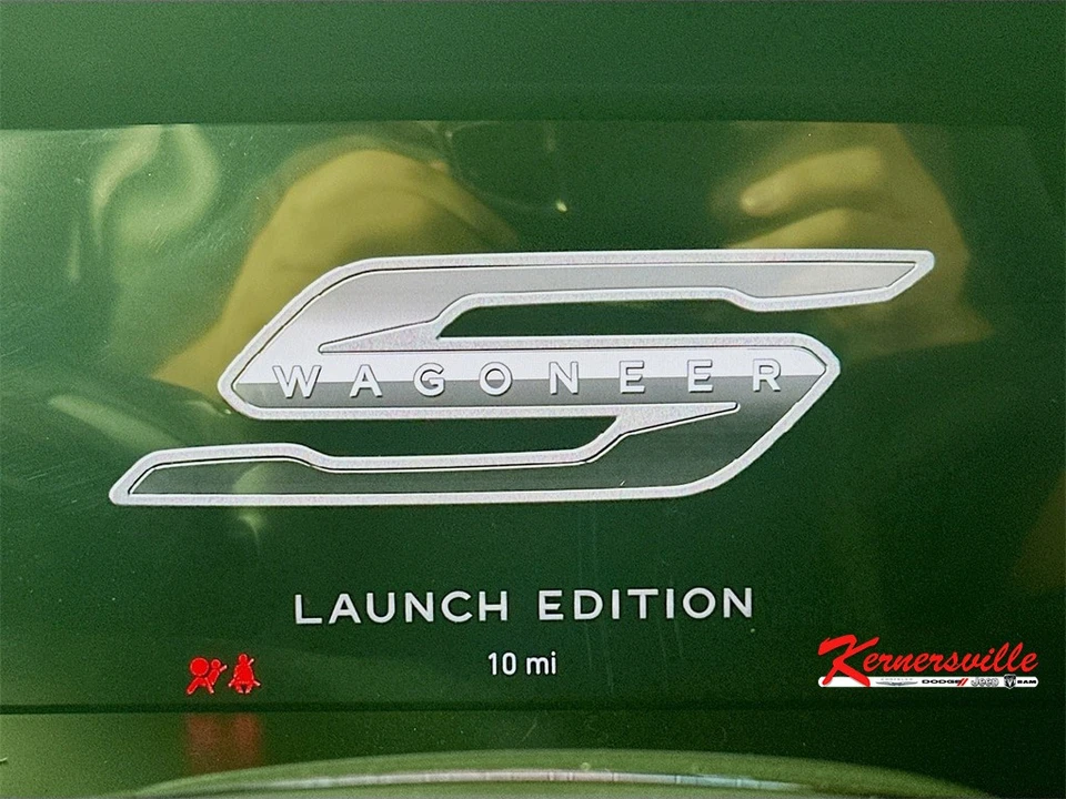 2025 Jeep WS Wagoneer - Image 11 of 12