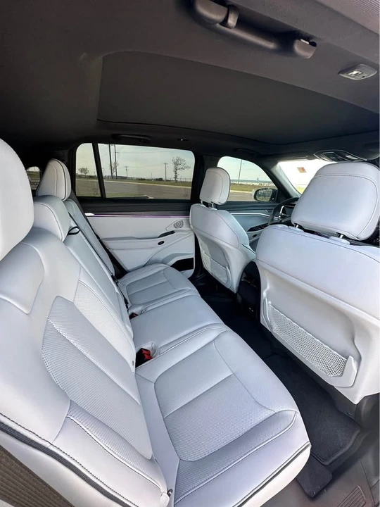 2025 Jeep WS Wagoneer - Image 9 of 9