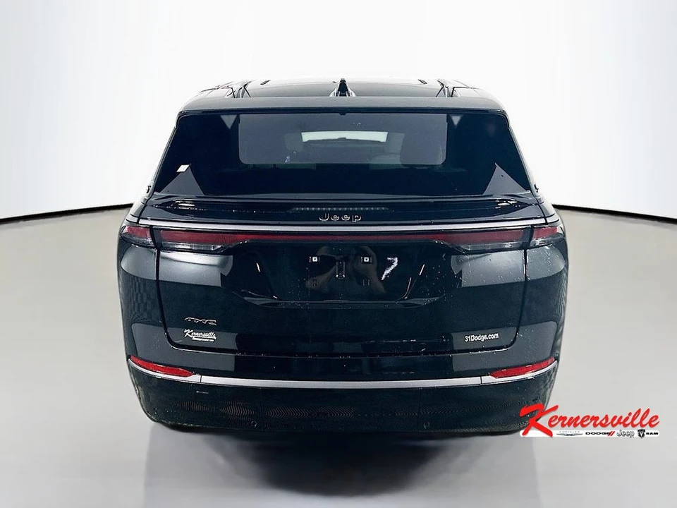 2025 Jeep WS Wagoneer - Image 6 of 12