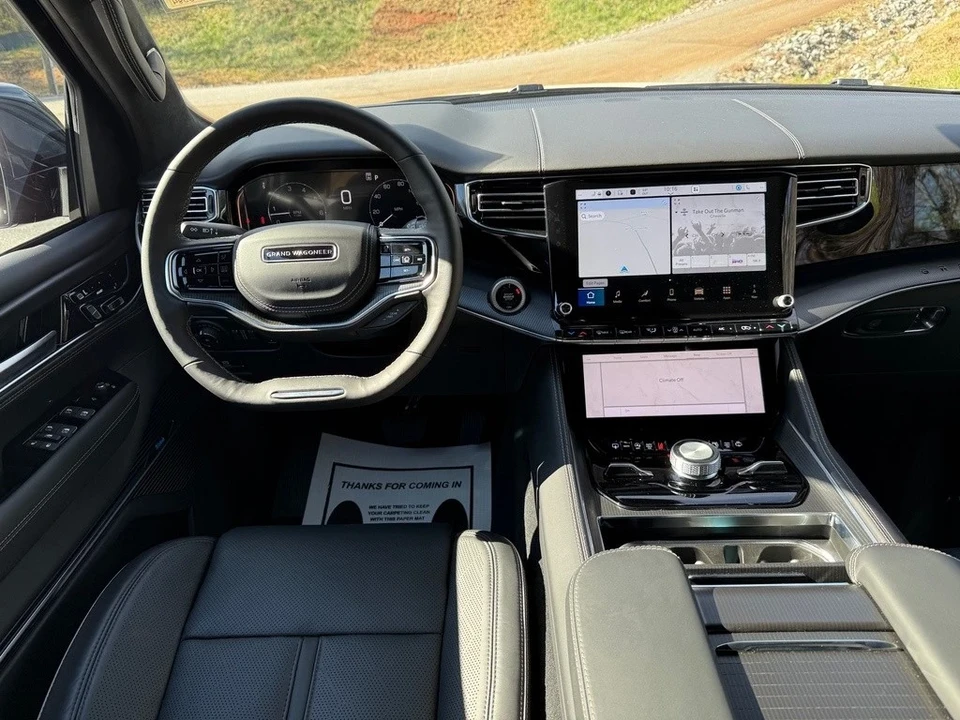 2025 Jeep WS Wagoneer - Image 13 of 21