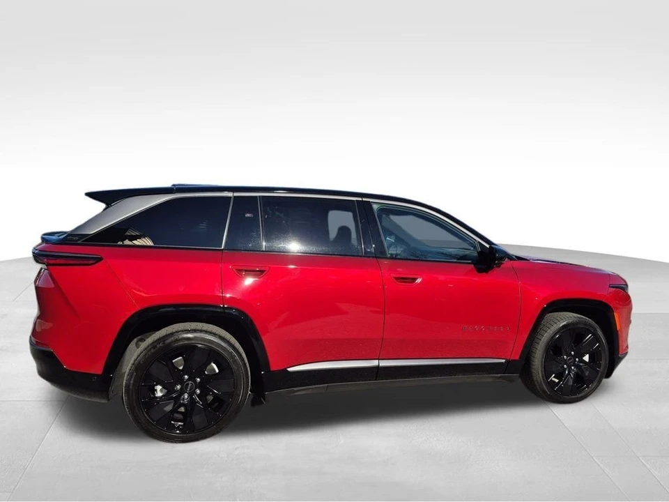 2025 Jeep Wagoneer S - Image 2 of 12