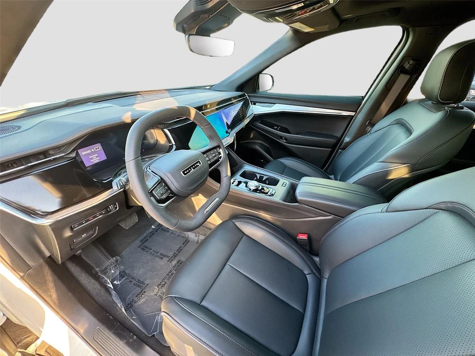 2025 Jeep Wagoneer S - Image 9 of 21