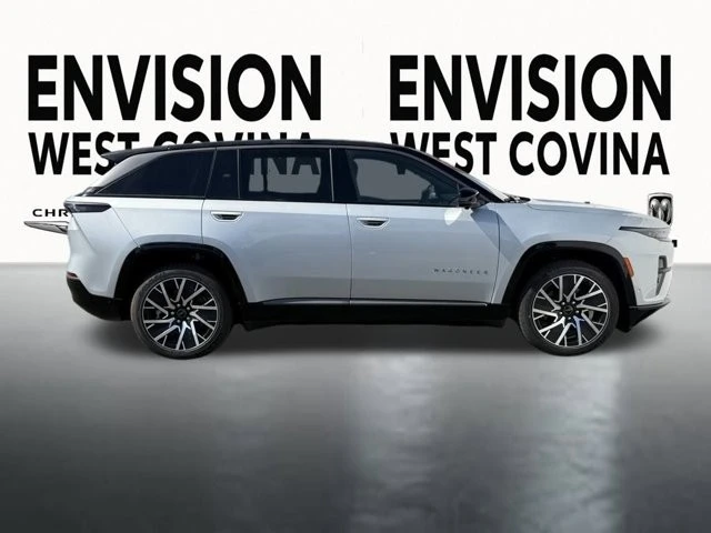 2025 Jeep Wagoneer S - Image 9 of 12