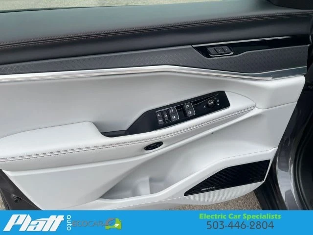 2025 Jeep - Image 22 of 31
