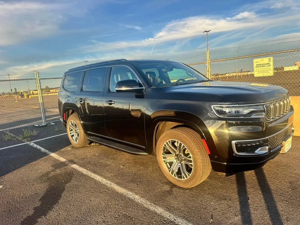 2025 Jeep WS Wagoneer - Image 3 of 7
