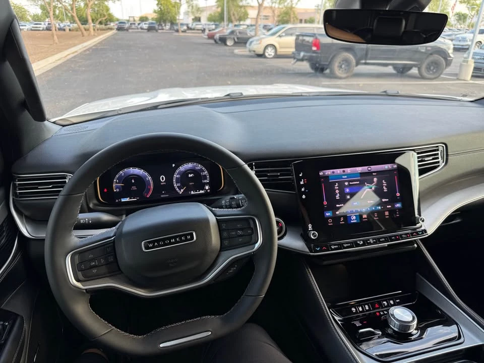 2025 Jeep WS Wagoneer - Image 8 of 19
