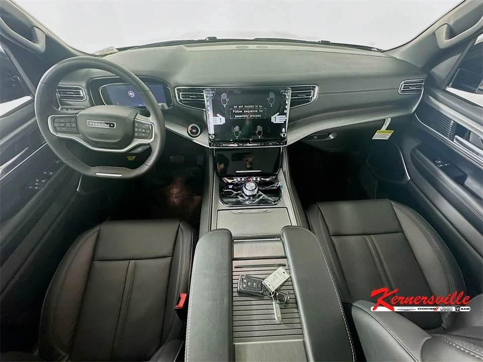 2025 Jeep WS Wagoneer - Image 9 of 21