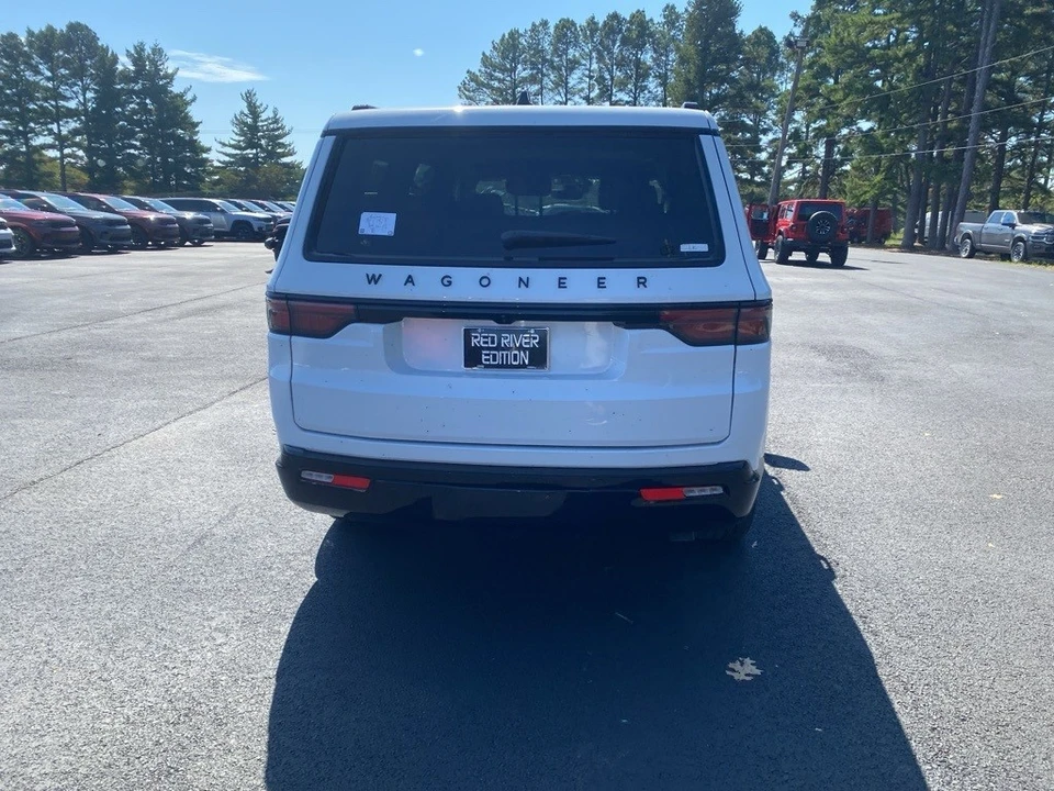 2025 Jeep WS Wagoneer - Image 6 of 12