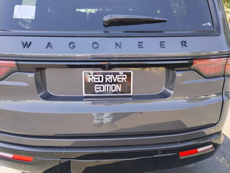 2025 Jeep WS Wagoneer - Image 11 of 12