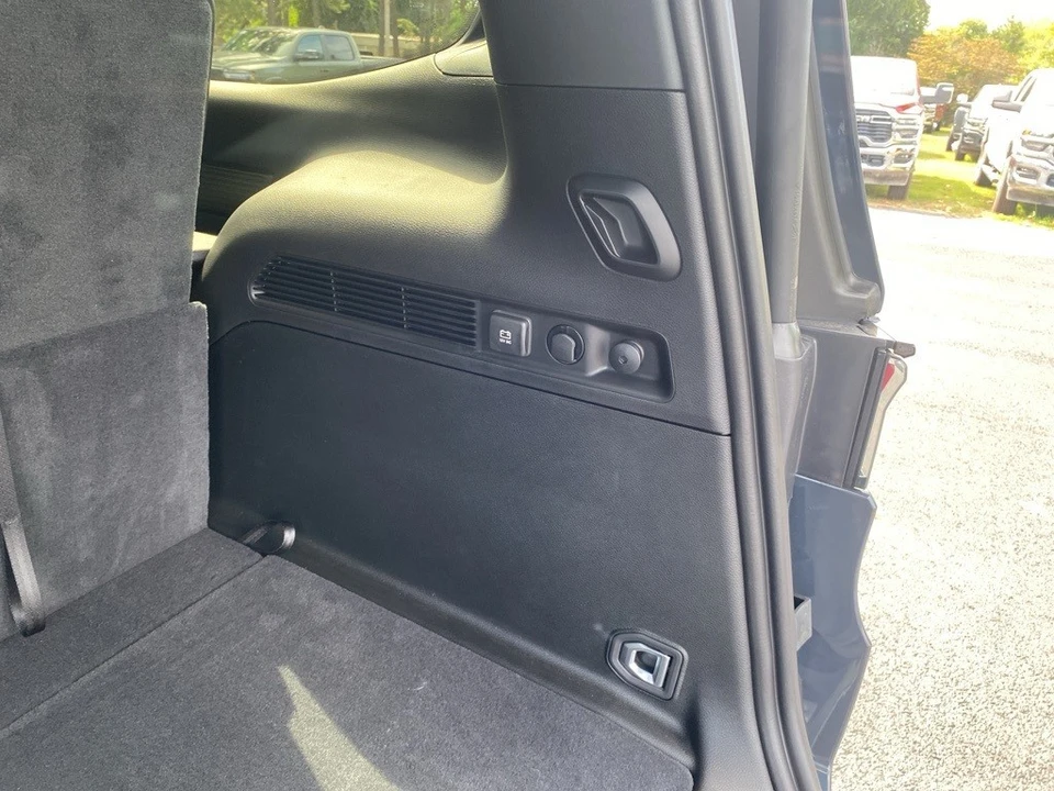 2025 Jeep WS Wagoneer - Image 11 of 12