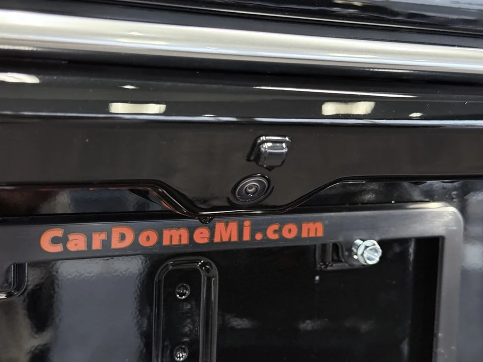 2025 Jeep WS Wagoneer - Image 8 of 31