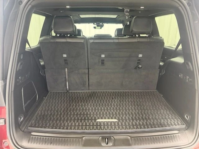 2025 Jeep WS Wagoneer - Image 24 of 30