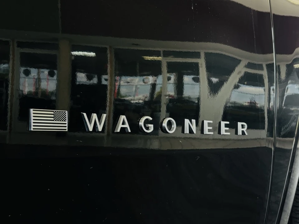 2025 Jeep WS Wagoneer - Image 5 of 31