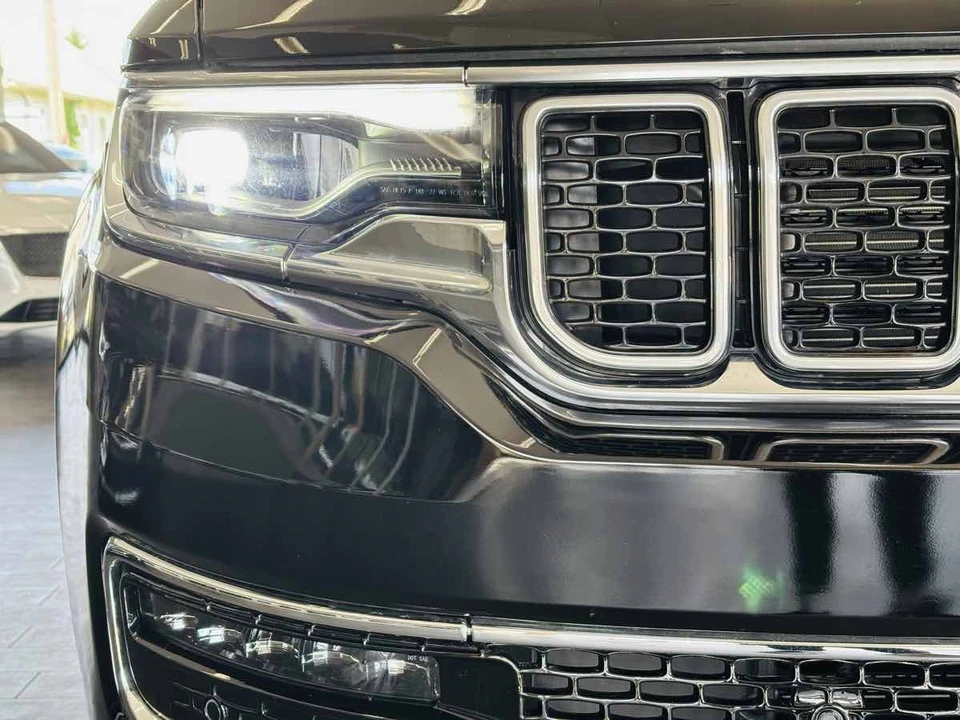 2025 Jeep WS Wagoneer - Image 22 of 31