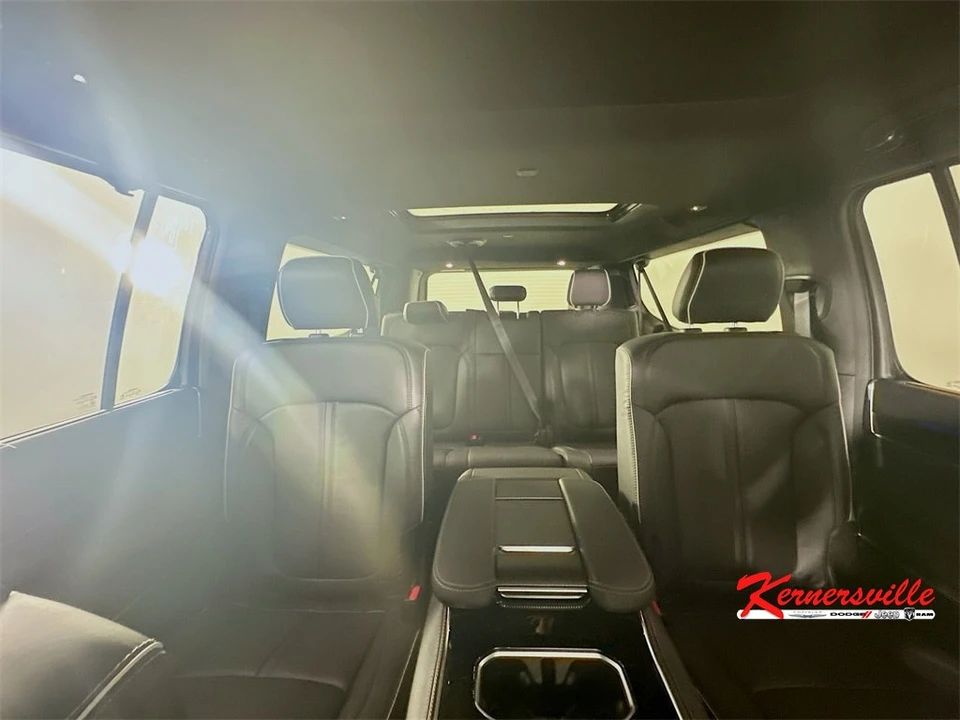 2025 Jeep WS Wagoneer - Image 10 of 21