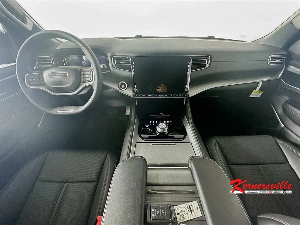 2025 Jeep WS Wagoneer - Image 9 of 12