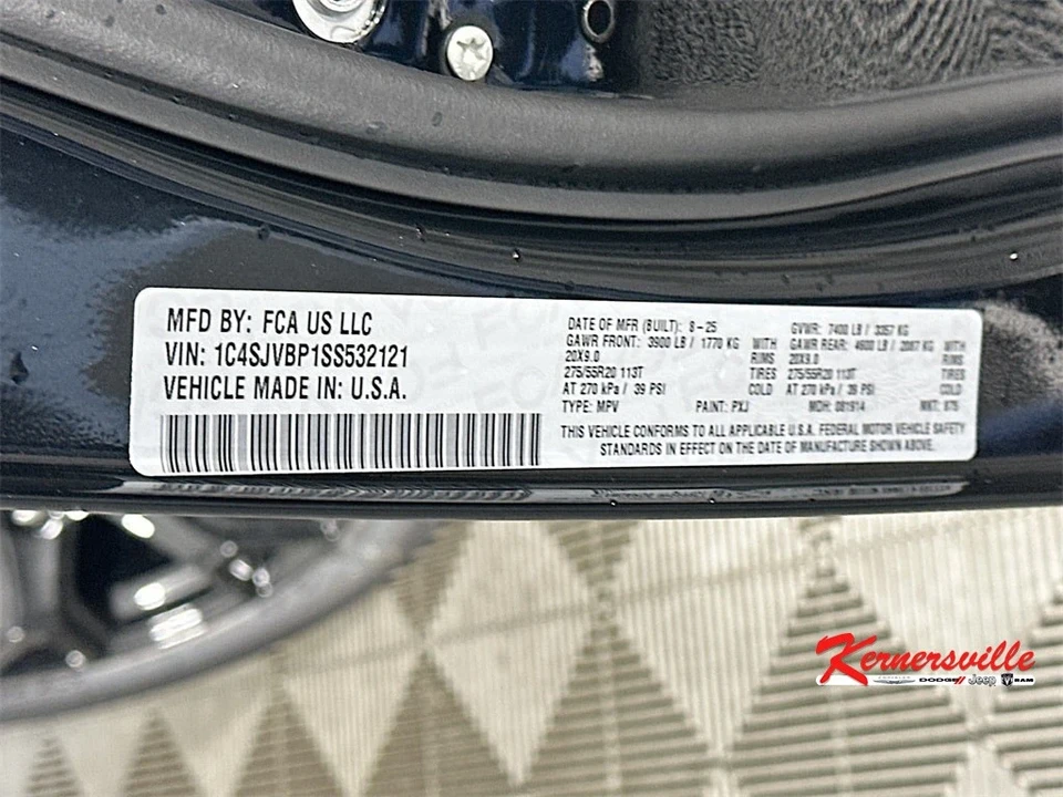 2025 Jeep WS Wagoneer - Image 19 of 21