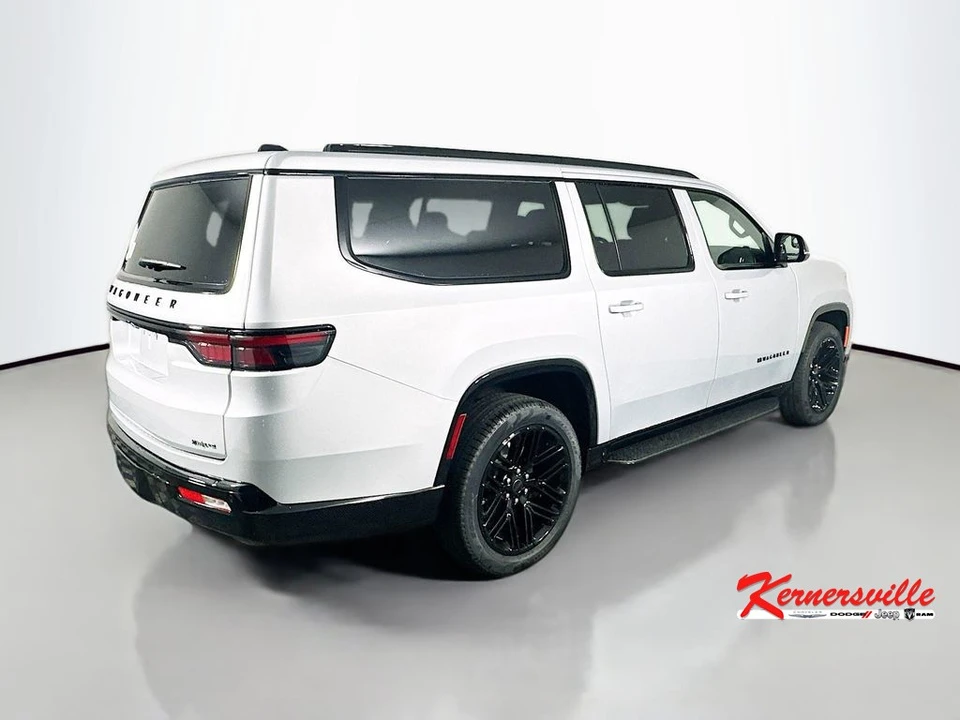 2025 Jeep WS Wagoneer - Image 7 of 12