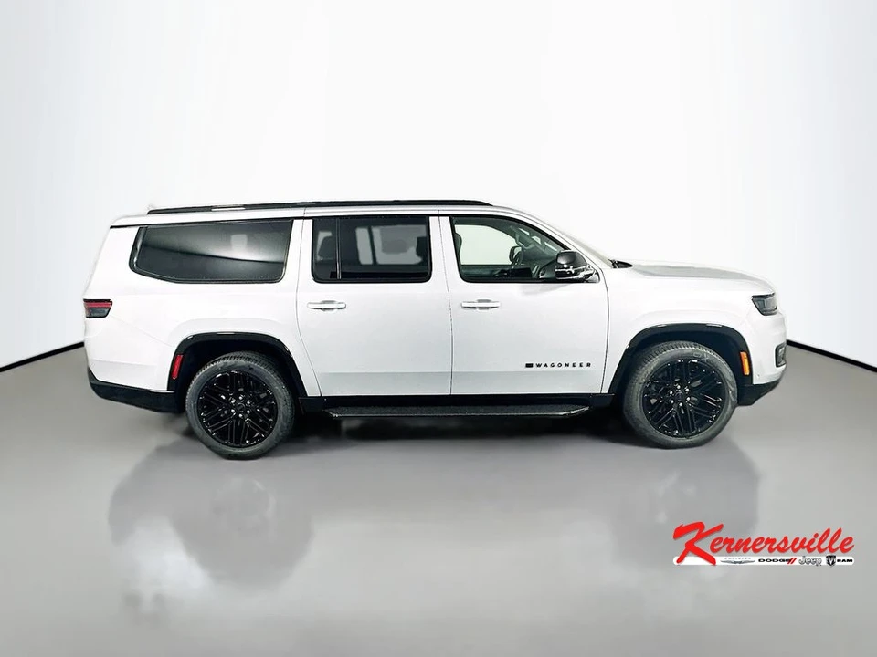 2025 Jeep WS Wagoneer - Image 8 of 12