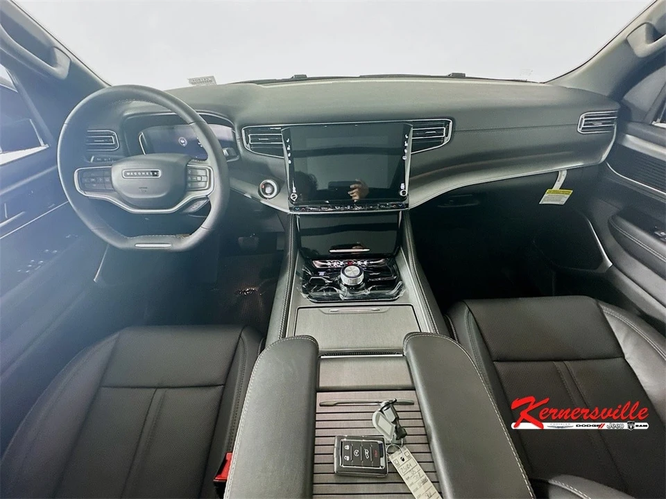 2025 Jeep WS Wagoneer - Image 9 of 21
