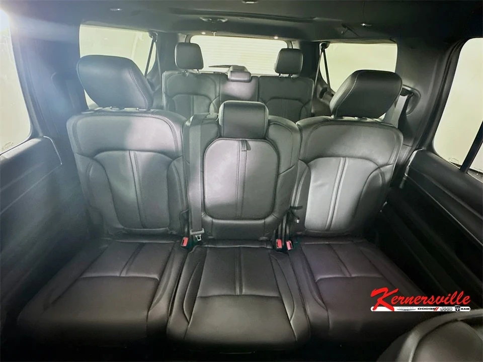 2025 Jeep WS Wagoneer - Image 10 of 21