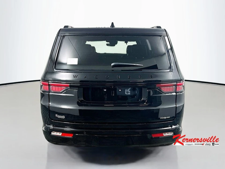 2025 Jeep WS Wagoneer - Image 6 of 12