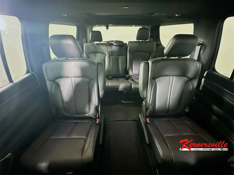 2025 Jeep WS Wagoneer - Image 10 of 12