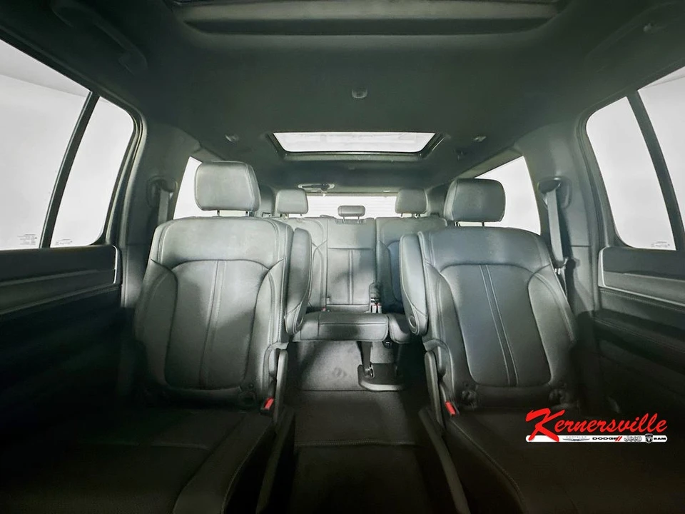 2025 Jeep WS Wagoneer - Image 11 of 12