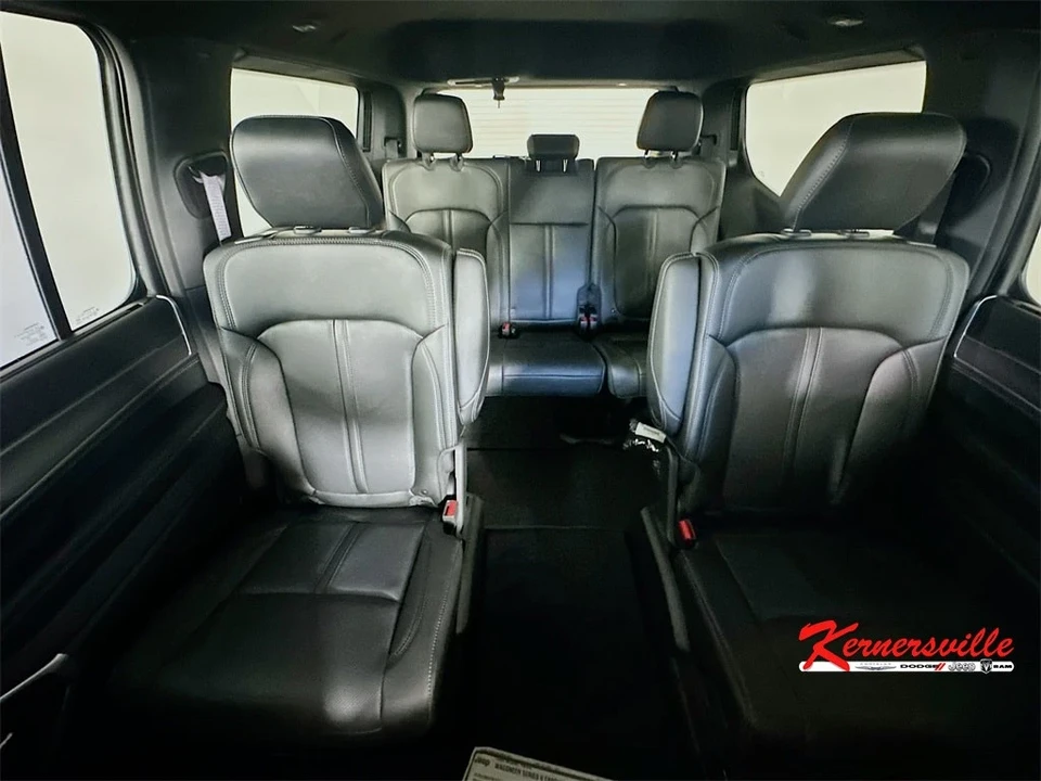 2025 Jeep WS Wagoneer - Image 10 of 21