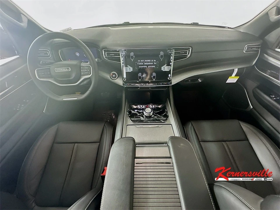 2025 Jeep WS Wagoneer - Image 9 of 21