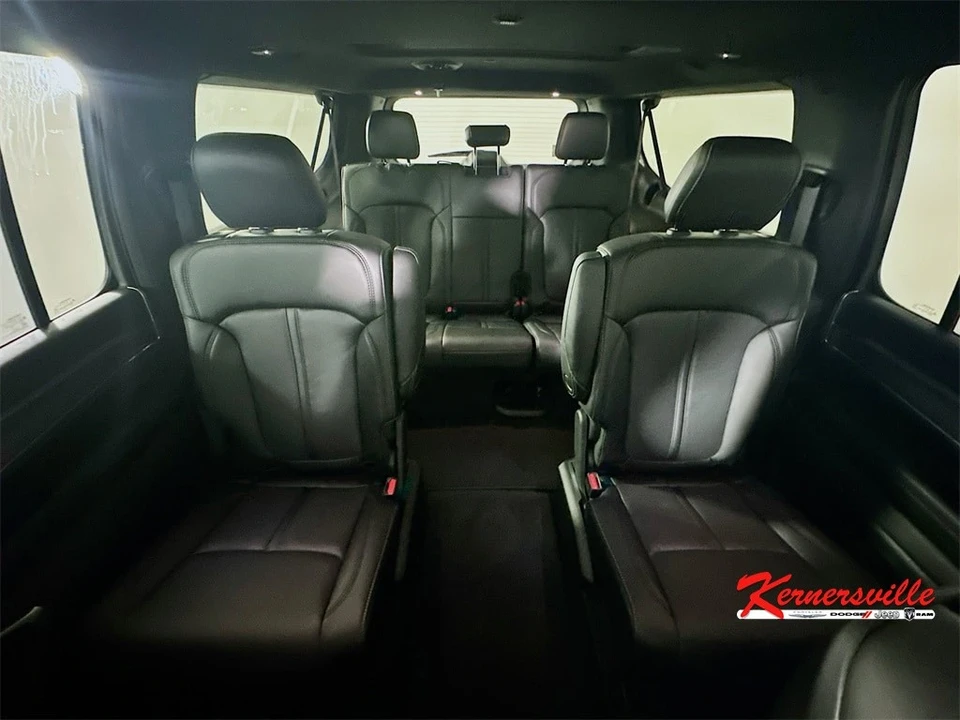 2025 Jeep WS Wagoneer - Image 10 of 21