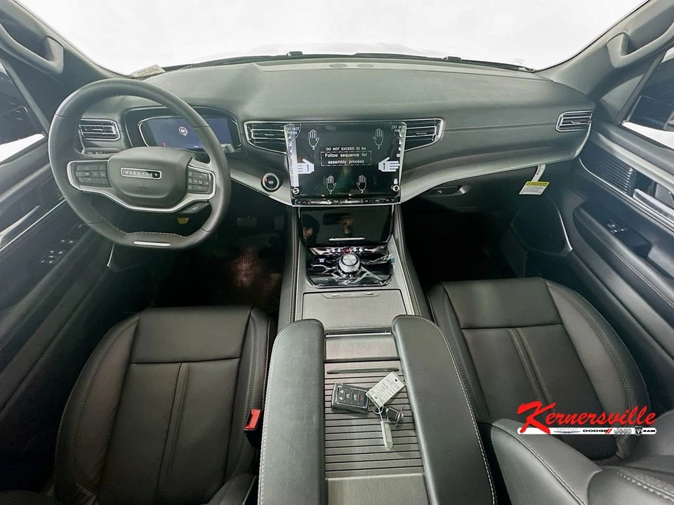 2025 Jeep WS Wagoneer - Image 9 of 12