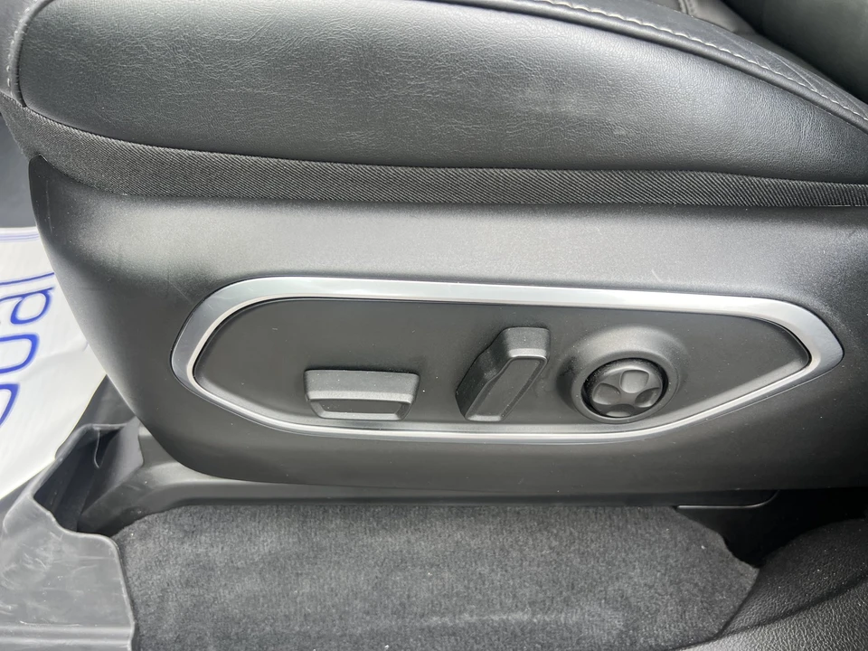 2025 Jeep WS Wagoneer - Image 22 of 31