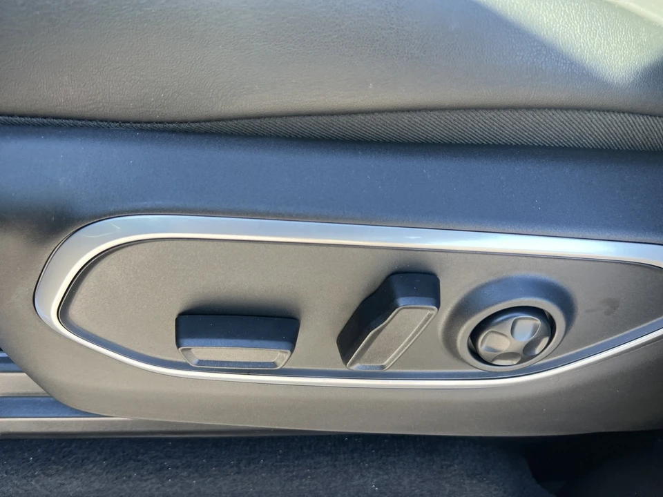 2025 Jeep WS Wagoneer - Image 21 of 21